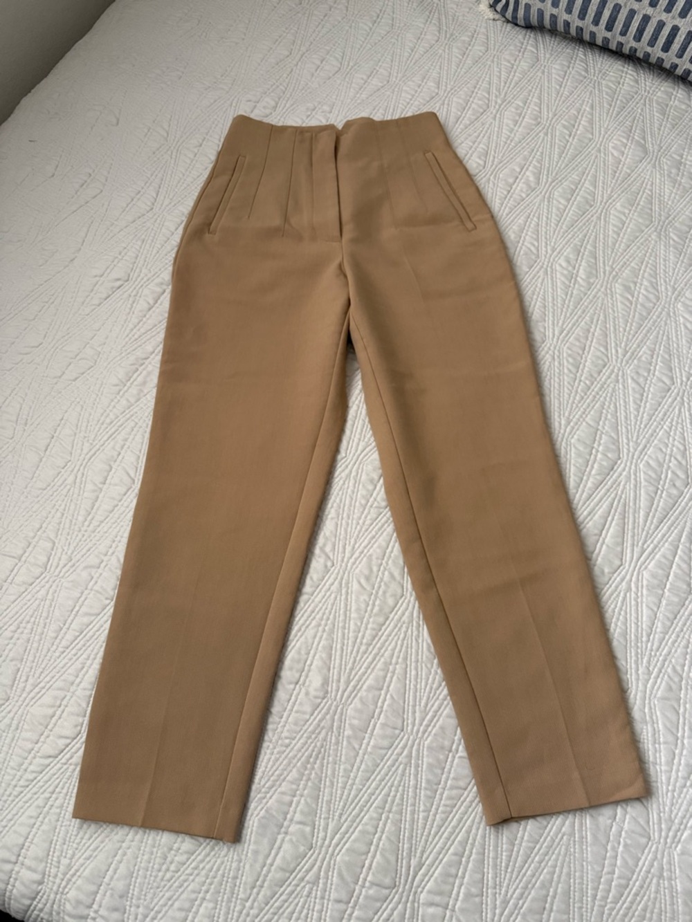 Zara woman Tailored Khaki Chinos
